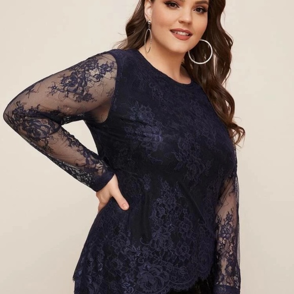 NEW💕VELVET LACE DRESS💕 - Picture 5 of 5